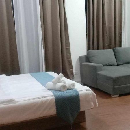 Accommodation Services Макати Экстерьер фото
